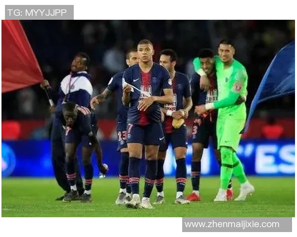 国王杯惊天冷门巴黎圣日耳曼与利物浦激战成平局引发全场震动