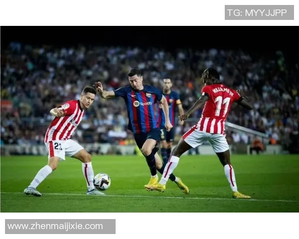 西甲精彩对决那不勒斯大胜拜仁全场沸腾补时进球成关键